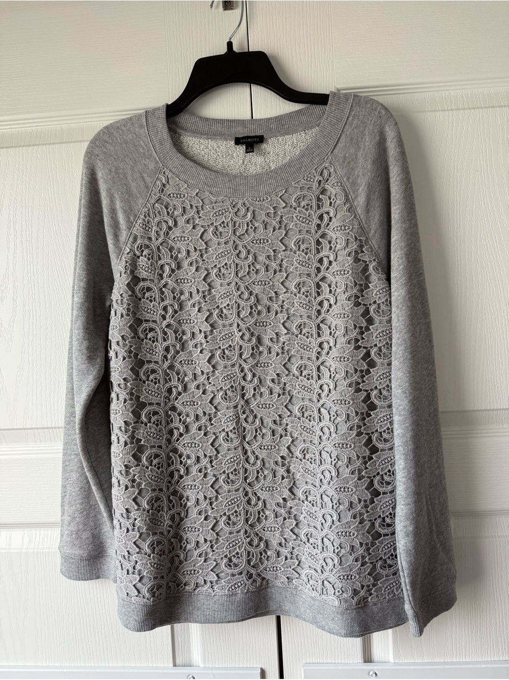 Talbots grey floral cutout mesh LS sweatshirt crew neck size large comfortable